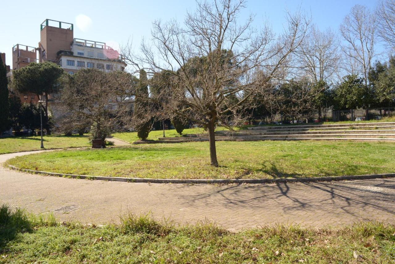 Apartmán Brezza Marina Řím Exteriér fotografie